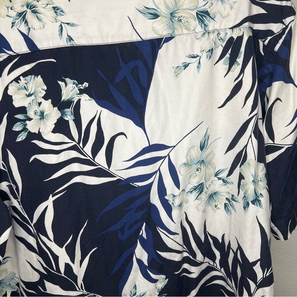 Roundtree & Yorke Silk Blend short sleeve button down shirt Blue Cream L - Picture 4 of 5